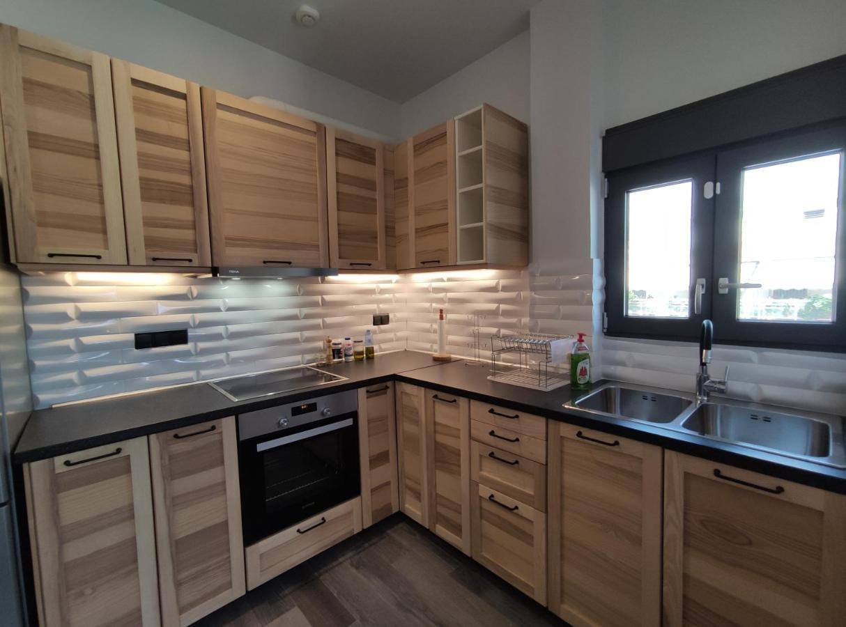 Bono Apartment カラマタ エクステリア 写真